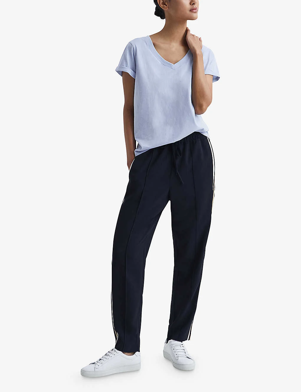 Reiss Luana V-neck Cotton-jersey T-shirt 2 Reiss Luana V-neck Cotton-jersey T-shirt - Image 2