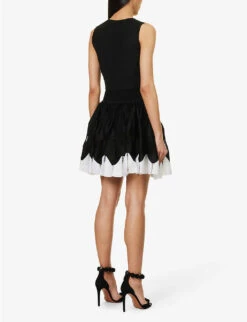 ALAIA Scalloped-trim Pleated-skirt Stretch-woven Mini Dress -Whistles Closet Shop R04076418 NOIRBLANC ALT03