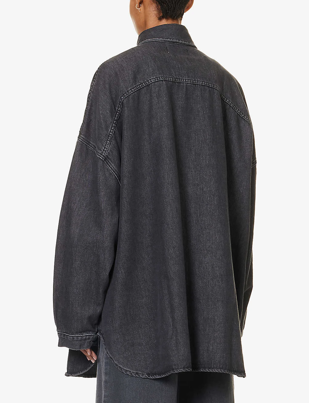 Dallas Oversized Faded-wash Denim Shirt 4 Dallas Oversized Faded-wash Denim Shirt - Image 4