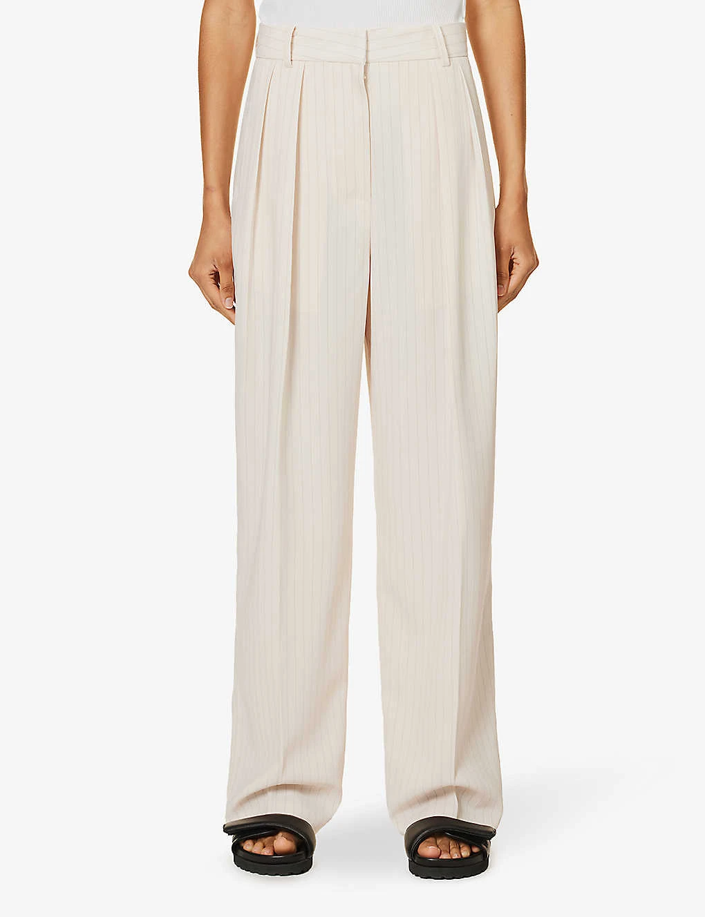 Fs Trou Tansy Pleat 3 Fs Trou Tansy Pleat - Image 3